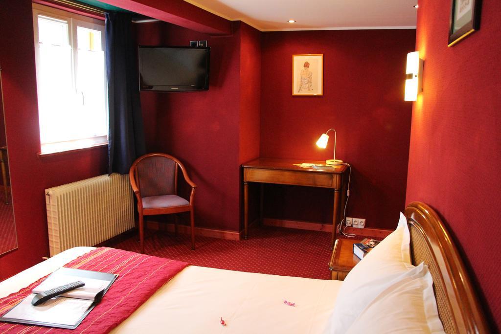 Hotel Restaurant La Cigogne Мюнстер Экстерьер фото